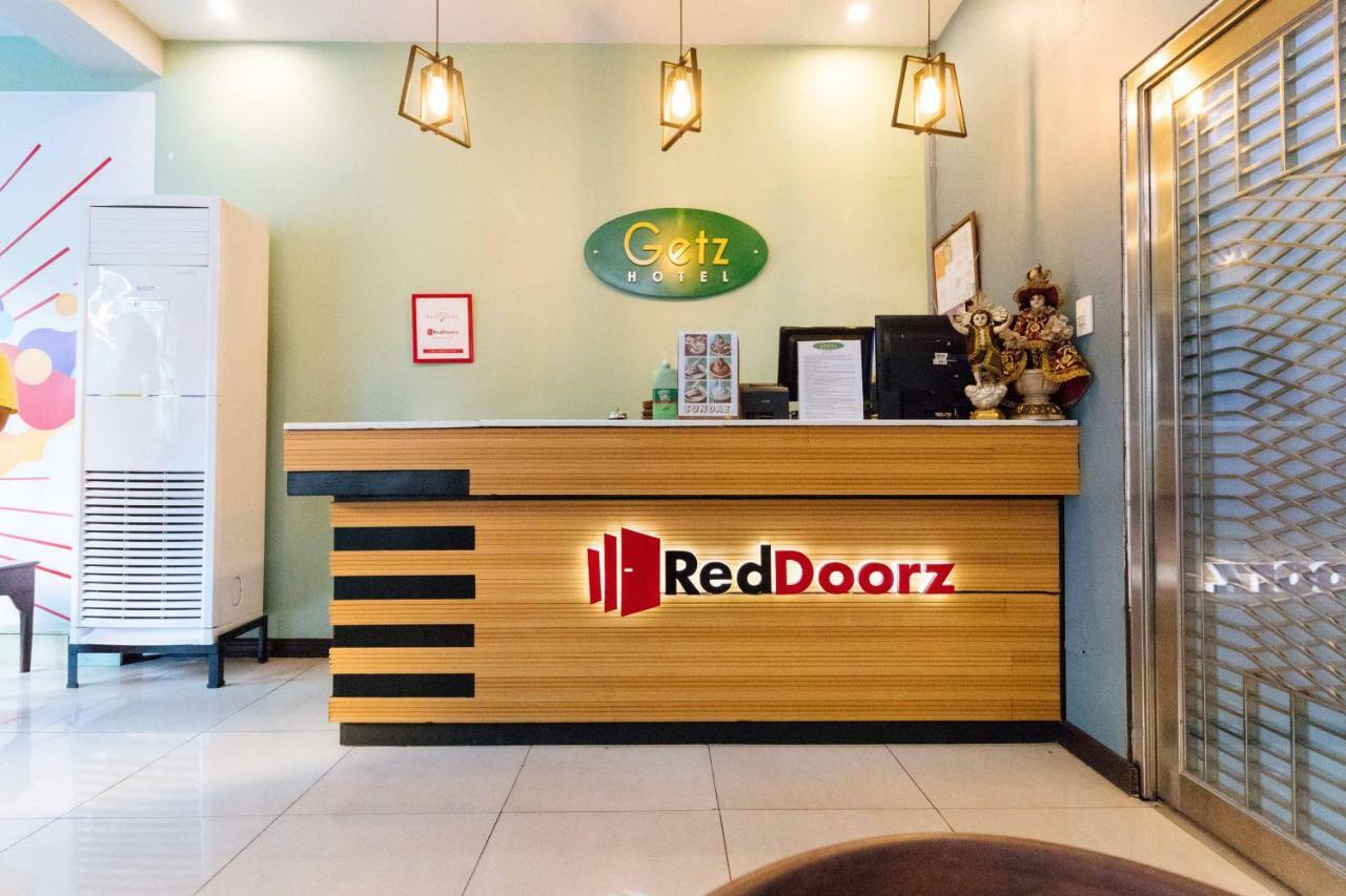 Reddoorz Plus @ Tayuman Manille Extérieur photo